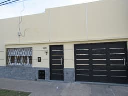 VENTA Importante Casa en JORGE CURA (At. Constructoras)