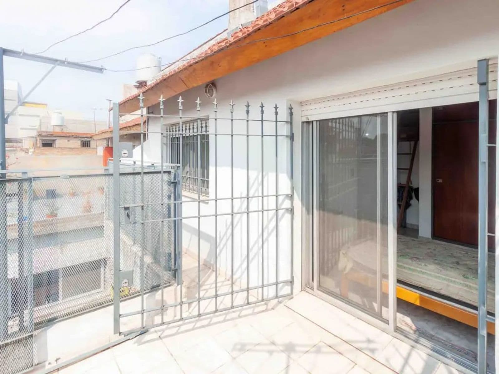 CASA, PH CON 3 DORMITORIOS, COCHERA CUBIERTA Y PATIO EN V. BALLESTER — foto 14