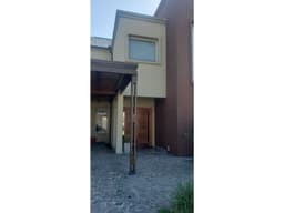 HERMOSA CASA EN VENTA - 6 Ambientes CON PARQUE Y PILETA en BARRIO San Alfonso -Pilar