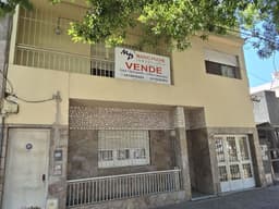 Av Francia 2231 - Dos casas juntas