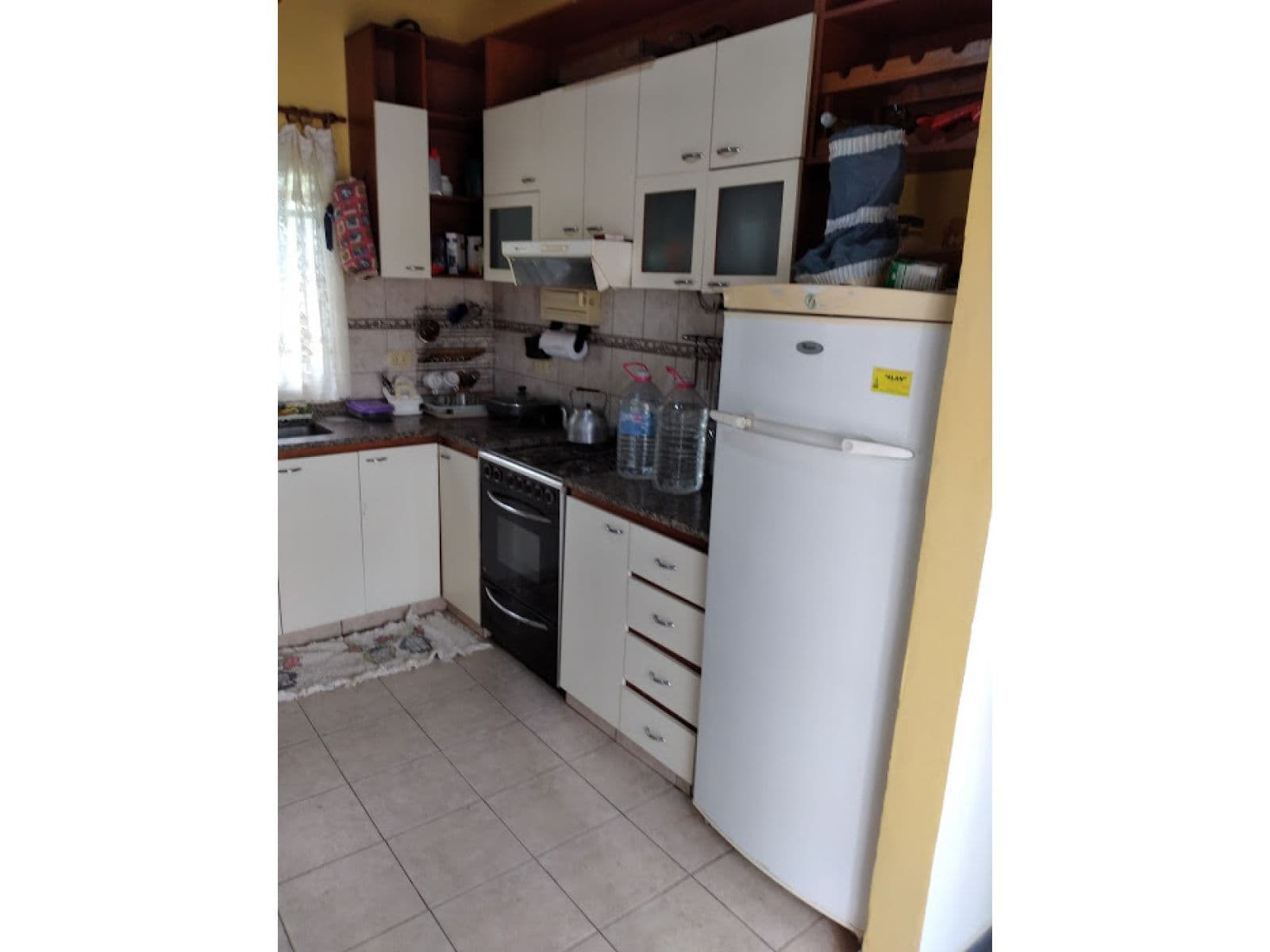 HERMOSA CASA CON TERRENO EN LAS CAROLINAS — foto 14
