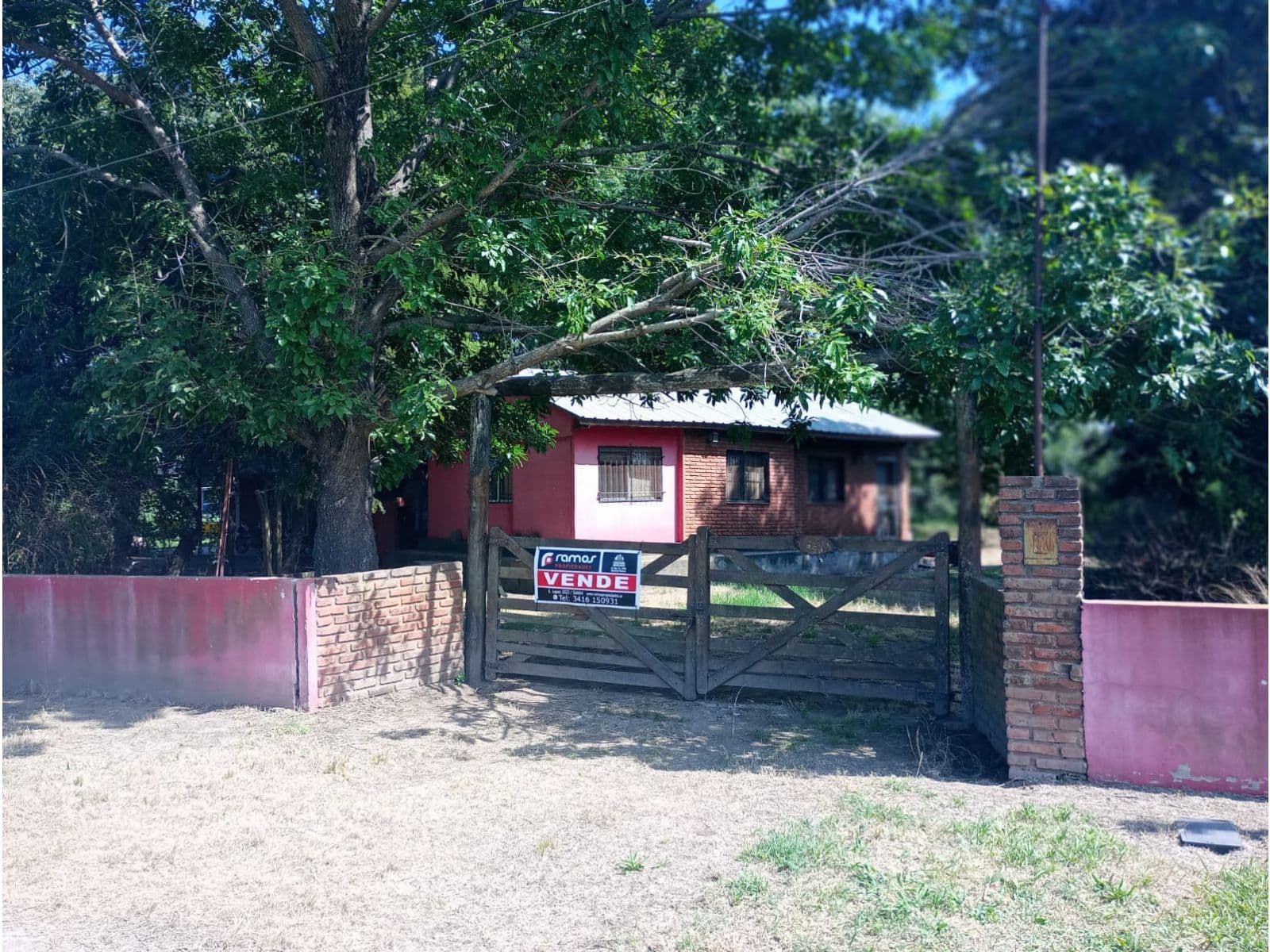 CASA Y TERRENOS EN PUERTO GABOTO — foto 1