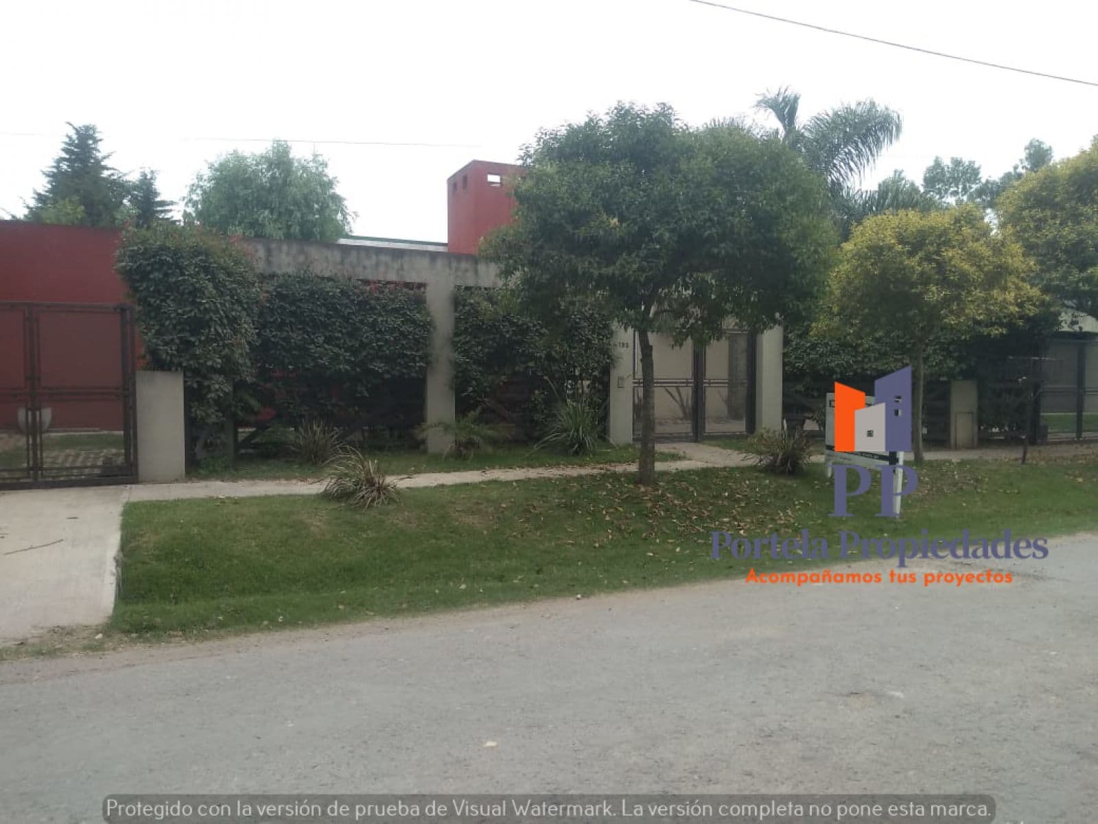 CASA QUINTA EN FRANCISCO ALVAREZ — foto 1