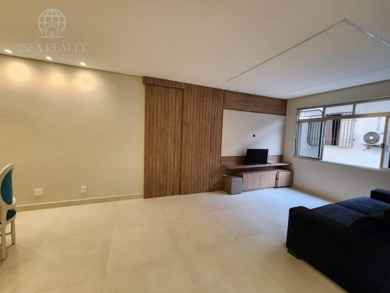 Apartamento à Venda - 2 dormitórios, 1 suíte e 3 banheiros - Santos/SP — foto 11