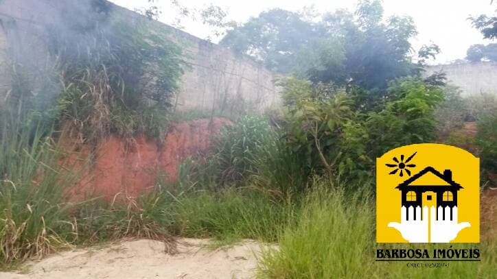 Área total de 340 m². — foto 7