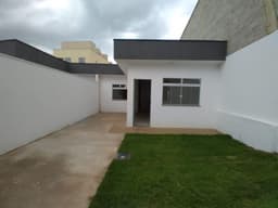 Casa - Santa Luzia, MG no bairro Novo Centro