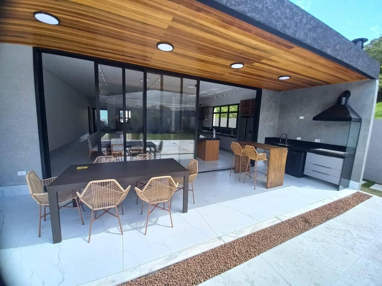 Casa Alto Padrão em Condomínio — foto 13