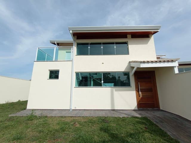 CASA  PARA FINANCIAMENTO EM MAIRIPORA