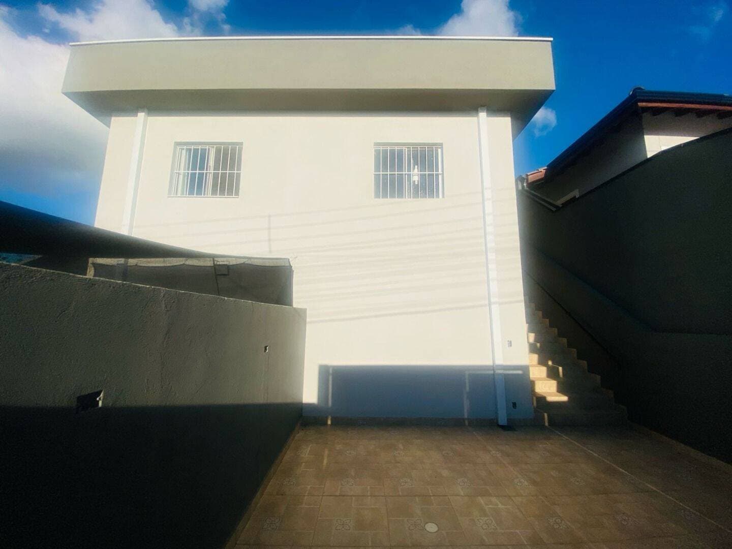 CASA Á VENDA EM ATIBAIA - FINANCIAMENTO — foto 1