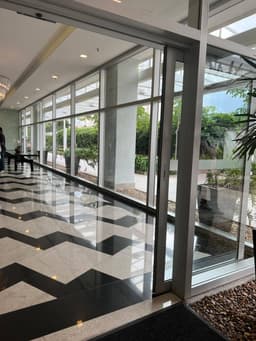 SALA COMERCIAL NO MELHOR PONTO DE ALPHAVILLE
