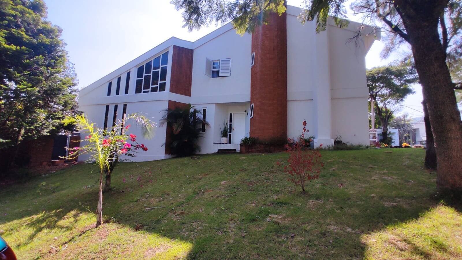 CASA DE ESQUINA ALPHAVILLE 9 — foto 2