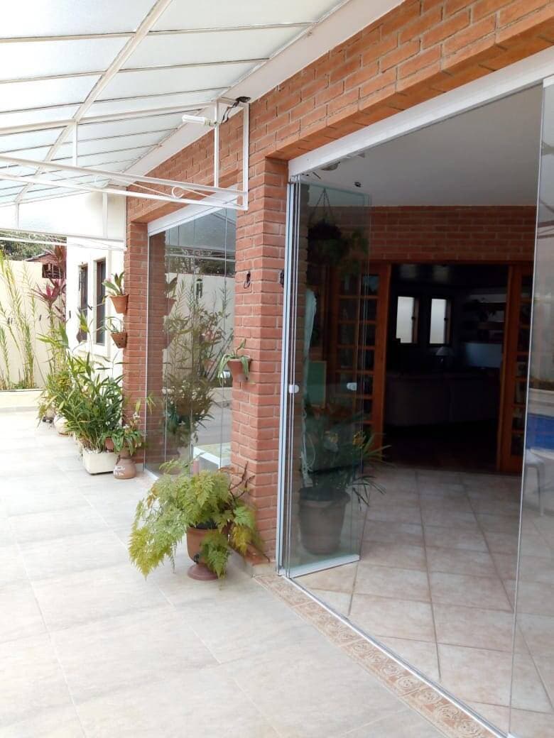EXCELENTE CASA NO RESIDENCIAL ALPHAVILLE 4 — foto 12