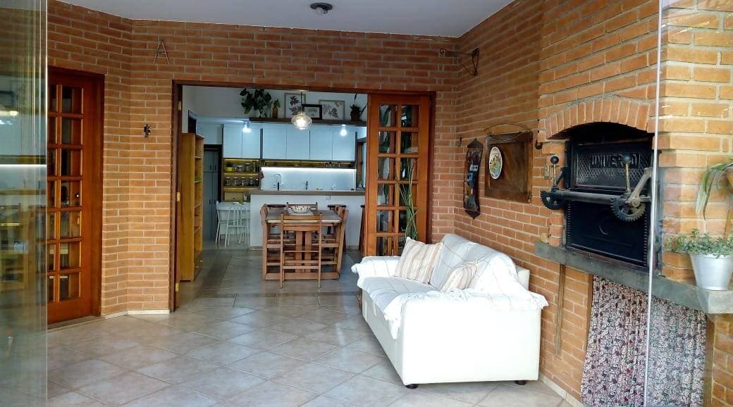 EXCELENTE CASA NO RESIDENCIAL ALPHAVILLE 4 — foto 14