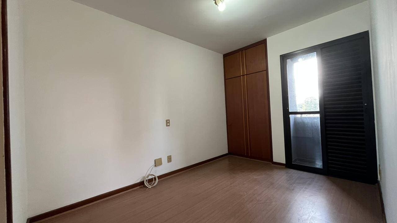 APARTAMENTO NO MIOLO DE ALPHAVILLE - OPORTUNIDADE — foto 10