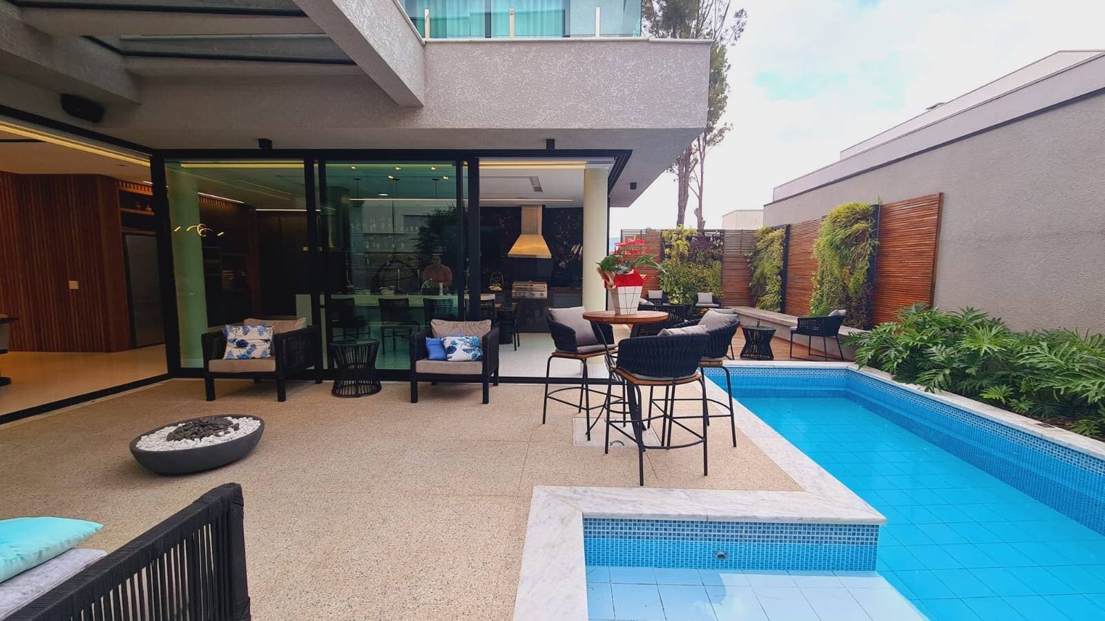 TOTAMENTE MOBILIADA E DECORADA - BURLE MARX — foto 6