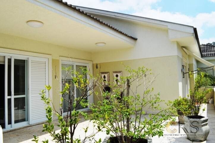 ALPHAVILLE CASAS ALTO PADRÃO — foto 13