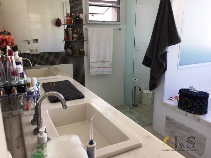 EXCELENTE LOCALIZAÇÃO E ACABAMENTO — foto 9
