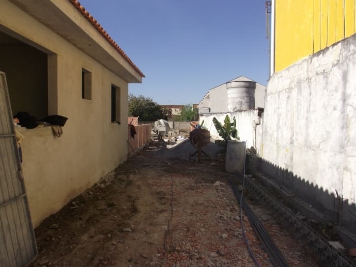 EXCELENTES  RESIDÊNCIAS EM ALVENARIA C/60 M2-NOVAS-CAJURU — foto 1