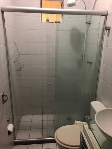 Alugo casa no condomínio Flamingos - Parque Ipê — foto 3