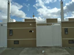 Casas 2/4 na Mangabeira