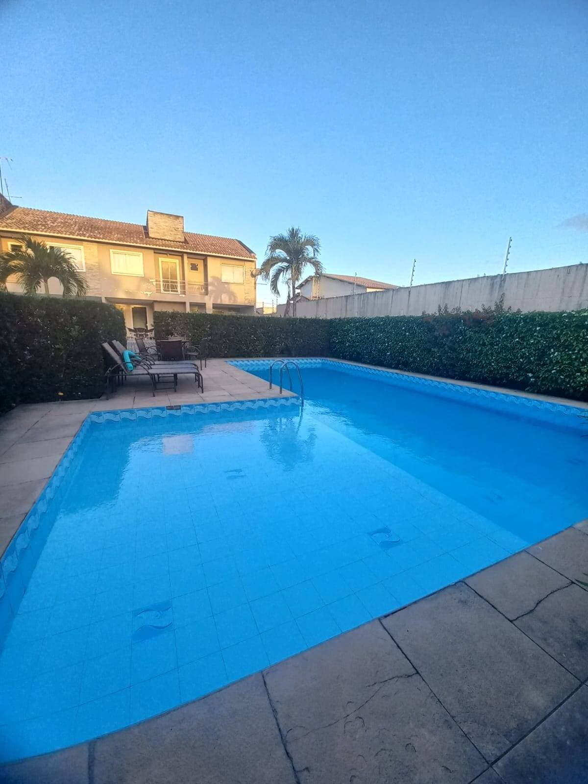 Duplex 3/4 em residencial próximo à Fraga Maia — foto 1