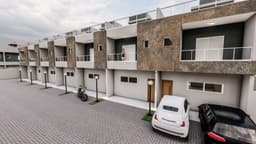 Casa - Caraguatatuba, SP no bairro Balneário Gardem Mar