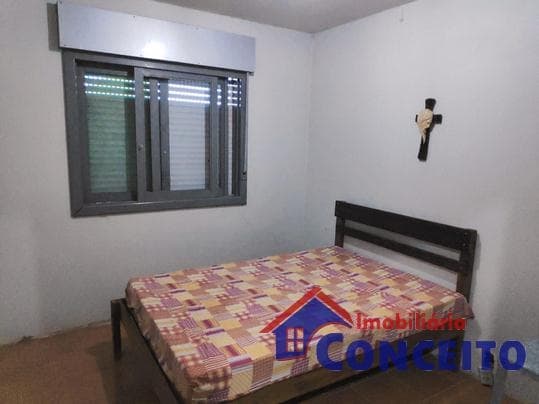 C282 - Excelente residência de esquina a 450 metros do mar — foto 12