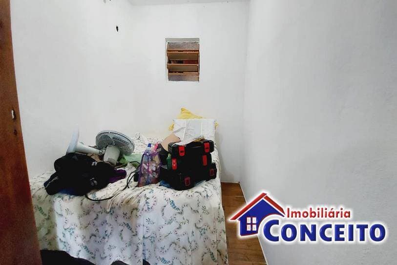 C421 - Excelente residência composta de 03 dormitórios em Albatroz — foto 9