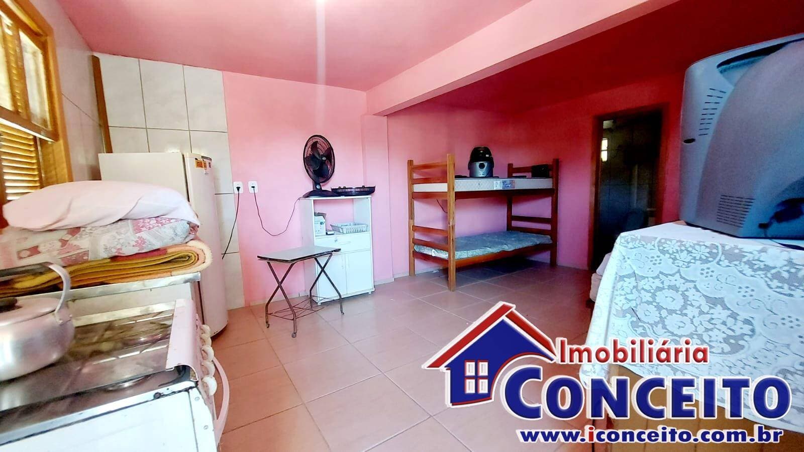 C329 - Residência com 2 anexos em região de moradores — foto 15