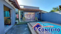 C594 - Linda residência em  região de moradores no balneário Nova Nordeste