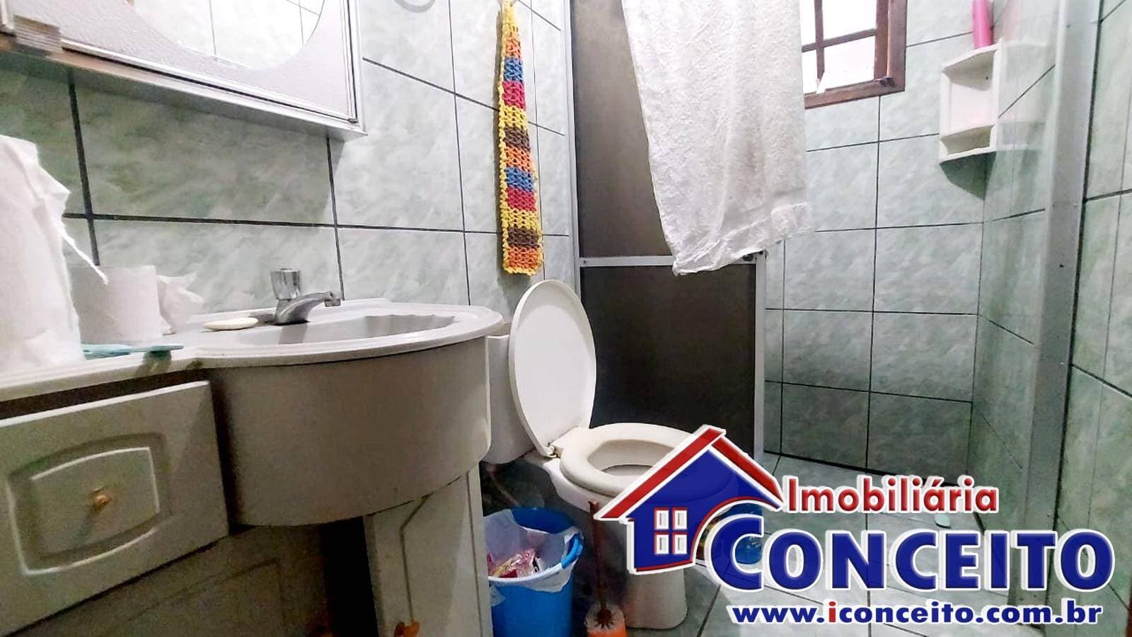 C1012 - Residência de madeira em ótima localização em Imbé — foto 11