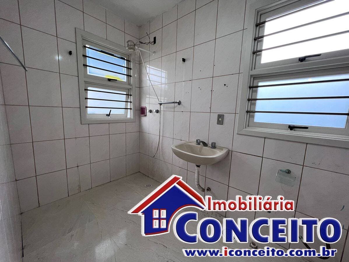 C1056 - Excelente residência com 2 dormitórios no Centro de Imbé/RS — foto 13