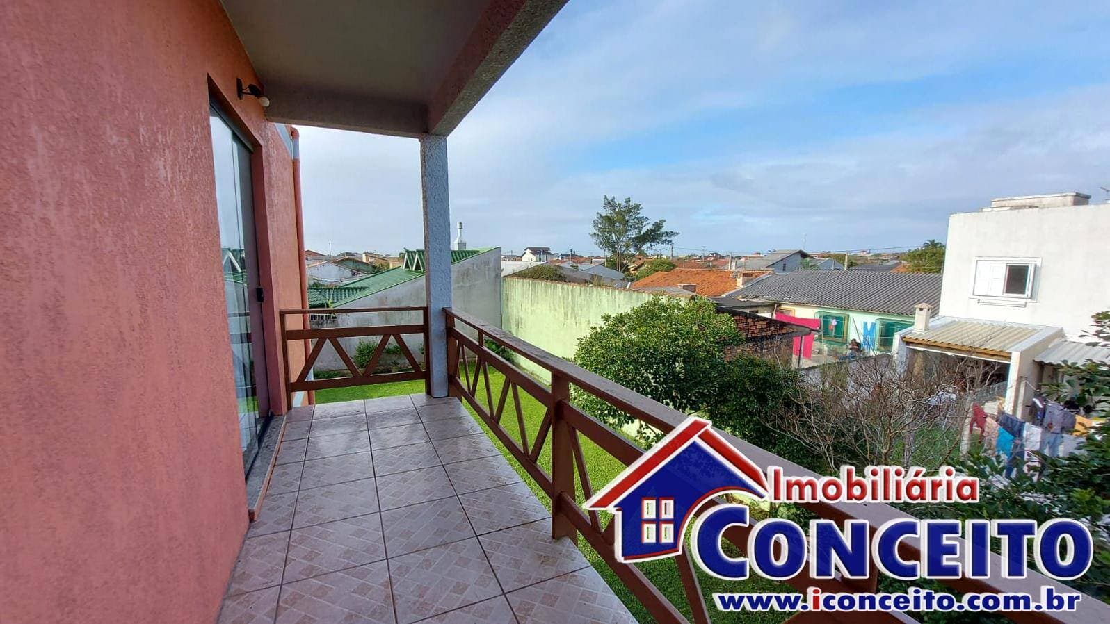 C1062 - Excelente sobrado com 4 dormitórios no Centro de Imbé — foto 14