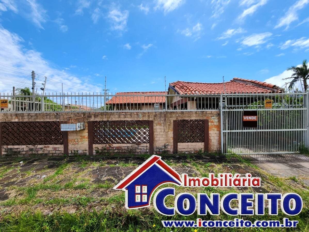 C822 - Residência de esquina com 4 dormitórios em Santa Terezinha — foto 6