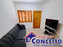 C234 - Excelente residência em região de moradores no balneário Albatroz