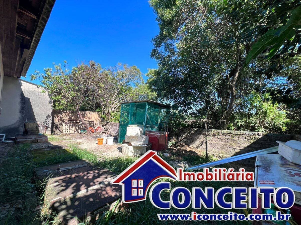 C12 - Residência com 3 dormitórios localizada no balneário Mariluz — foto 6