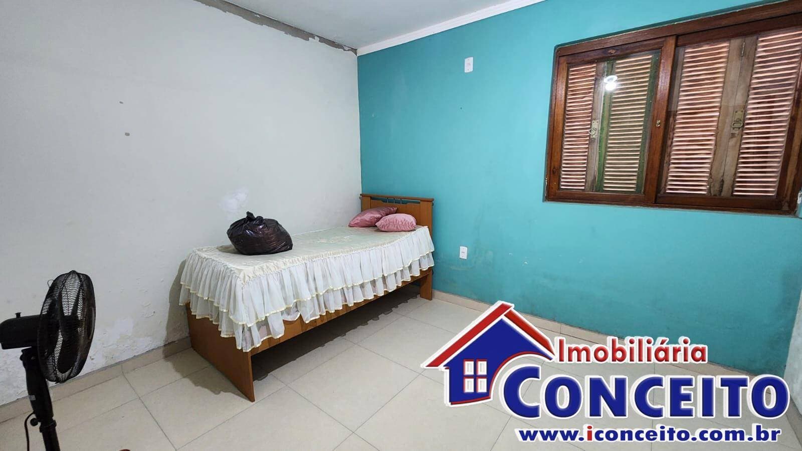 C160 - Excelente residência localizada no centrinho de Mariluz — foto 9