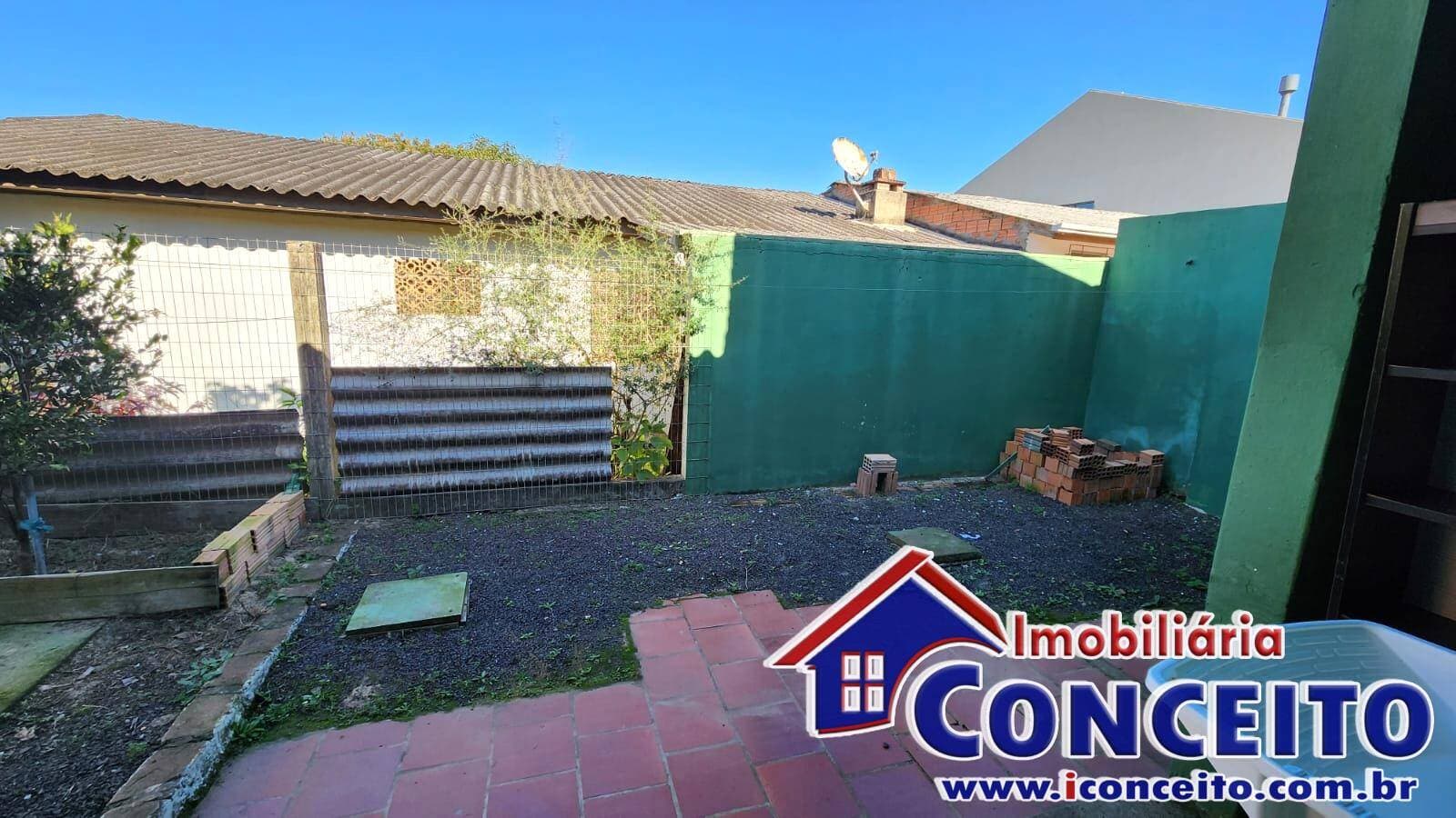 C160 - Excelente residência localizada no centrinho de Mariluz — foto 7