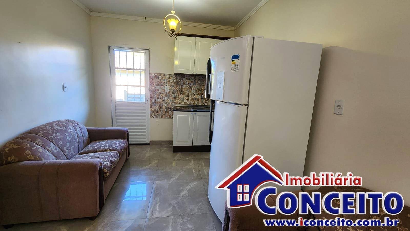 C160 - Excelente residência localizada no centrinho de Mariluz — foto 5