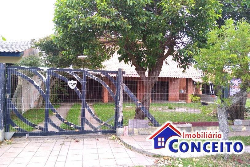 C207 - Excelente residência com 06 dormitórios a 400 metros do mar — foto 10
