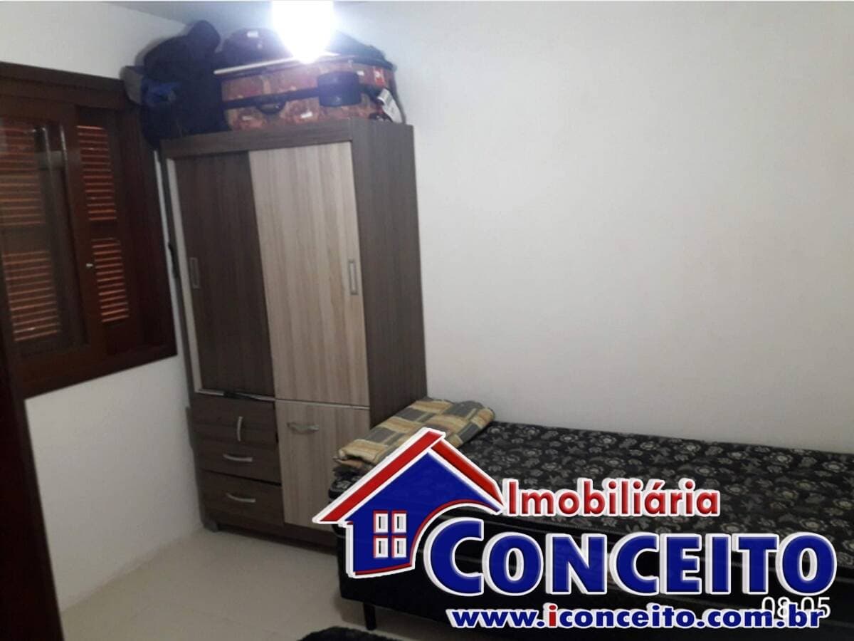 G1020 - Ótima residência a 550 metros do mar no Centro de Imbé — foto 7