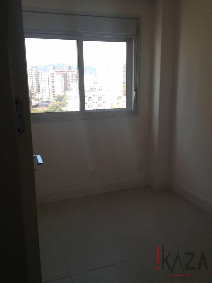 Apartamento - 4 suites -  Beira Mar Norte — foto 5