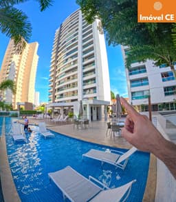 apartamento de três suítes, situado no prestigiado bairro Guararapes