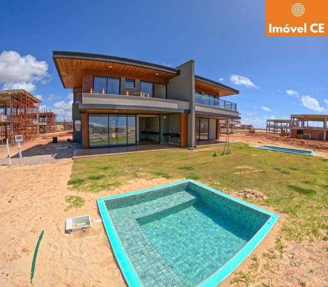 Casas de Alto Padrão à Beira-Mar no Porto das Dunas – Litoral Brasil