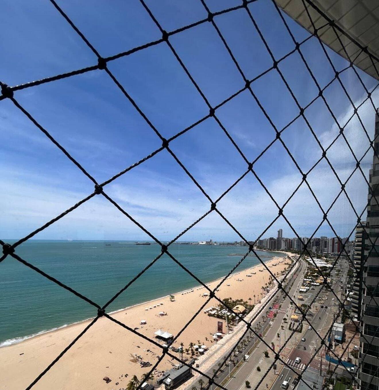 Este apartamento de 75m², totalmente decorado e projetado em cada detalhe — foto 2
