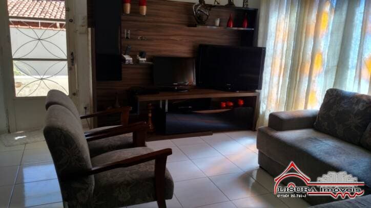 CASA A VENDA NO JD BELA VISTA JACAREÍ SP COM EDICULA — foto 10