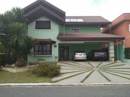 LINDA CASA ALTO PADRÃO NO VILLAS DE SANTANA JACAREÍ SP