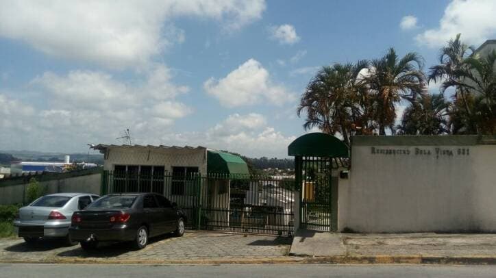 APARTAMENTO NA SAÍDA PARA DUTRA SJC ESTUDA TROCA — foto 1