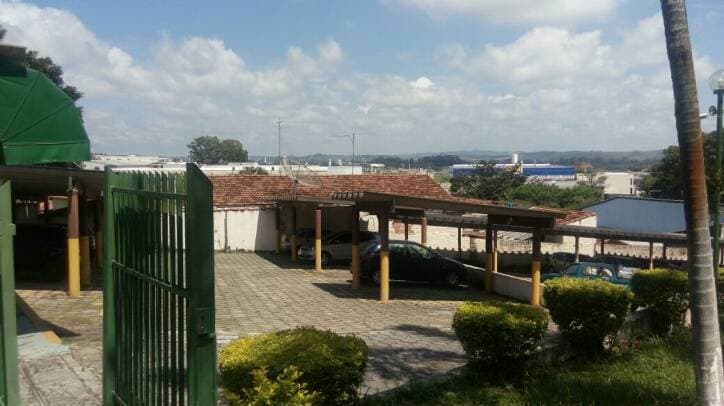 APARTAMENTO NA SAÍDA PARA DUTRA SJC ESTUDA TROCA — foto 3
