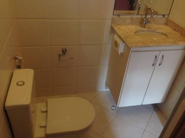 APARTAMENTO NO APINAGENS SAÍDA FÁCIL PARA A DUTRA — foto 12
